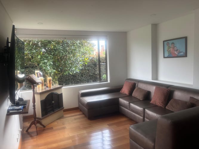 Casa de 4 alcobas en arriendo en Siberia, Cota, 300 m² · foto 10 de 24