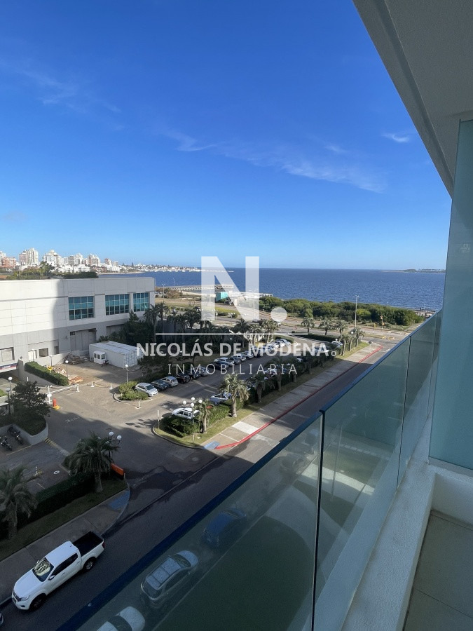 Apartamento 2 dormitorios en Punta del Este en venta