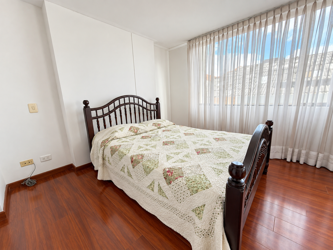 Apartamento de 3 alcobas en venta en Cedritos, Bogotá, 96 m² · foto 9 de 24
