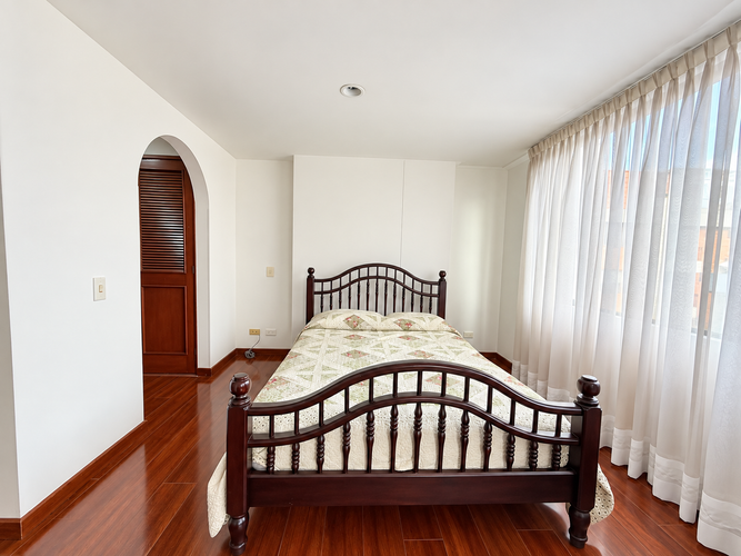 Apartamento de 3 alcobas en venta en Cedritos, Bogotá, 96 m² · foto 8 de 24