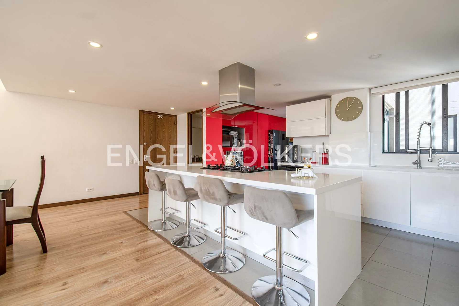 Apartamento en venta en Pasadena, Bogotá · foto 8 de 19