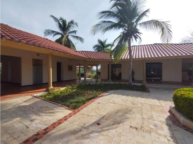 Casa de 4 alcobas en venta en Barcelona De Indias, Cartagena, 300 m² · foto 23 de 24