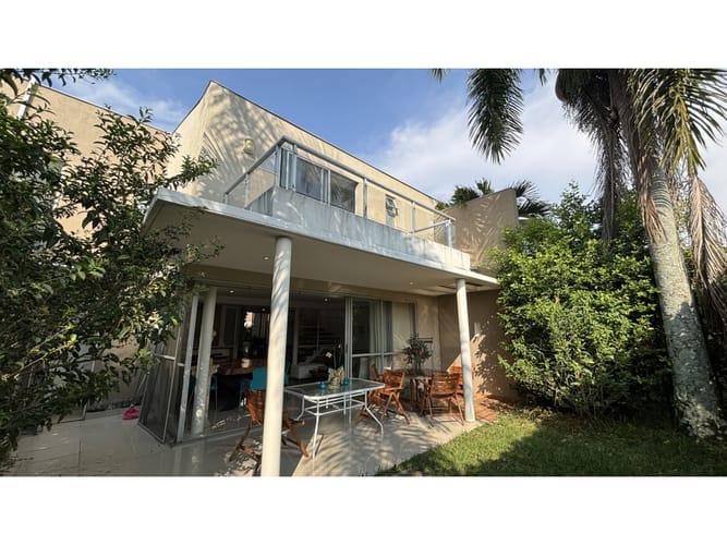 Casa de 3 alcobas en venta en Alfaguara, Jamundí, 177 m² · foto 3 de 24
