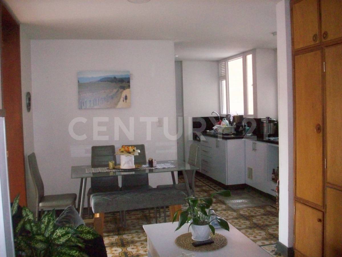Apartamento en venta en Marly, Bogotá · foto 4 de 16