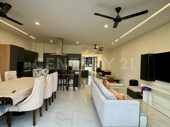 Casa de 4 alcobas en venta en Cn. Lagos Del Peñon, Girardot, 562 m² · foto 5 de 18