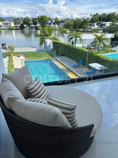 Casa de 4 alcobas en venta en Cn. Lagos Del Peñon, Girardot, 562 m² · foto 7 de 18