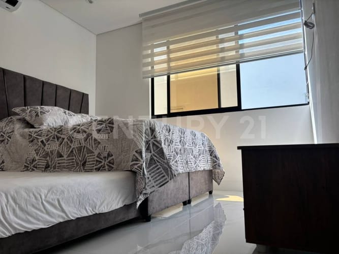 Casa de 4 alcobas en venta en Cn. Lagos Del Peñon, Girardot, 562 m² · foto 15 de 18