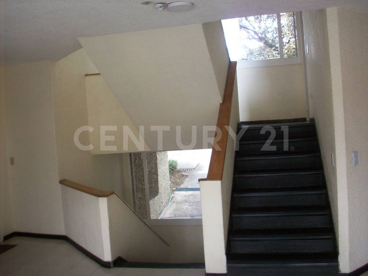 Apartamento en venta en Polo Club, Bogotá · foto 2 de 20