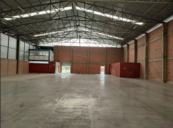 Bodega en arriendo en San Jose, Mosquera, 1148 m² · foto 3 de 4