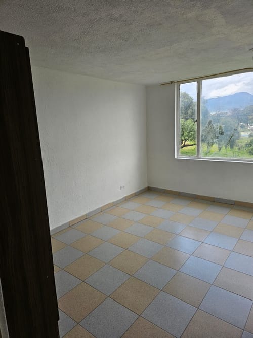 Apartamento en arriendo en Camelia Ii, Bogotá · foto 2 de 8
