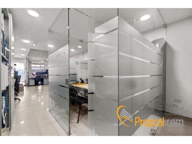Casa de 6 alcobas en venta en Chico, Bogotá, 344 m² · foto 4 de 19