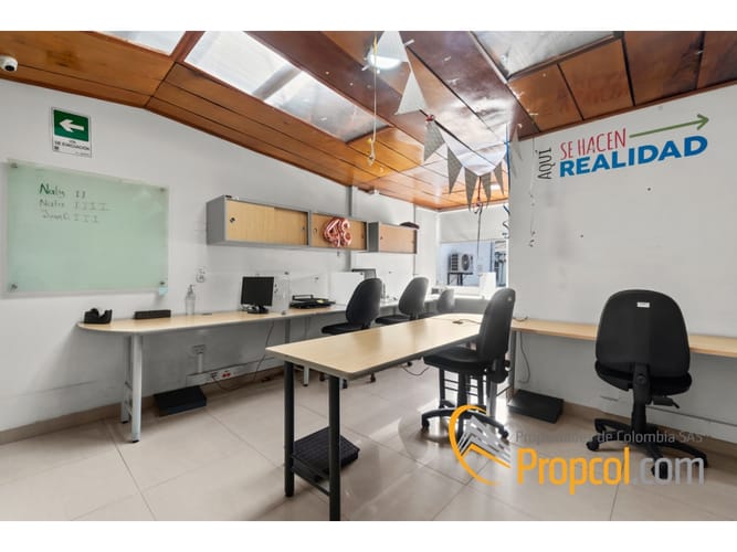 Casa de 6 alcobas en venta en Chico, Bogotá, 344 m² · foto 17 de 19