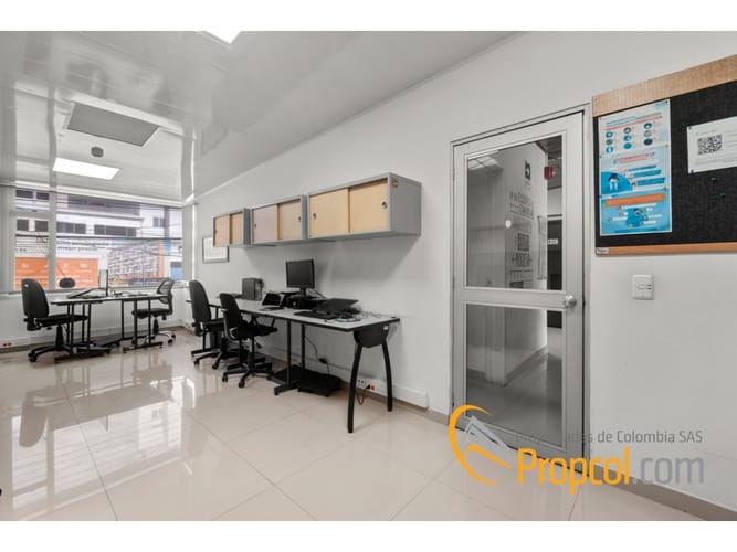 Casa de 6 alcobas en venta en Chico, Bogotá, 344 m² · foto 19 de 19