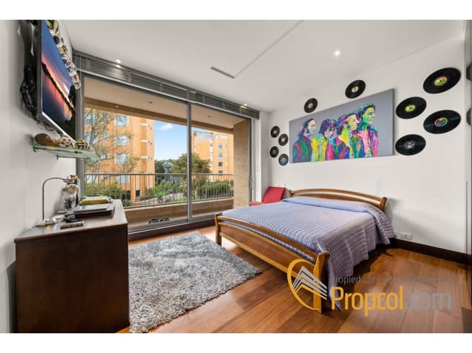 Apartamento de 4 alcobas en venta en Cerros De Niza, Bogotá, 274 m² · foto 12 de 18