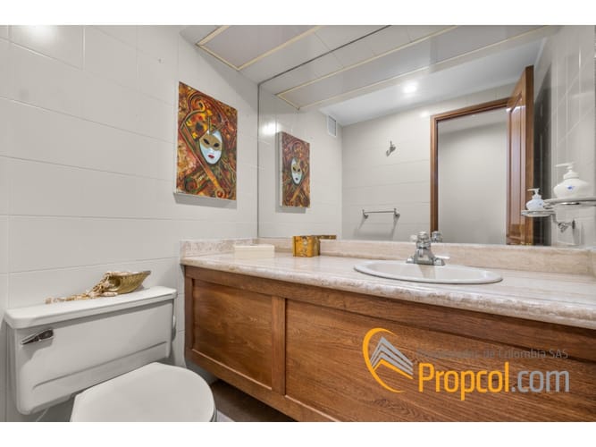 Apartamento en venta en Chico, Bogotá · foto 8 de 17