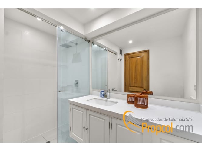 Apartamento en venta en Chico, Bogotá · foto 15 de 17