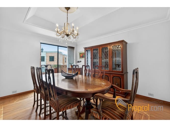 Casa de 3 alcobas en venta en Colinas De Suba, Bogotá, 265 m² · foto 2 de 17