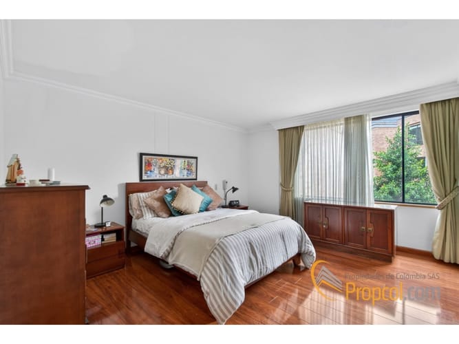 Casa de 3 alcobas en venta en Colinas De Suba, Bogotá, 265 m² · foto 10 de 17