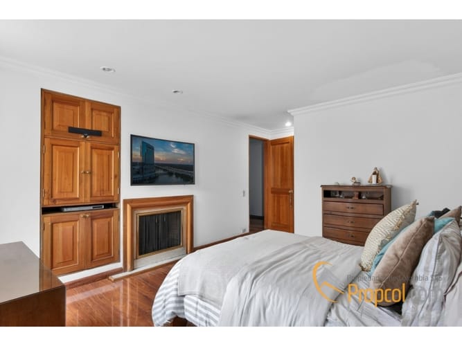 Casa de 3 alcobas en venta en Colinas De Suba, Bogotá, 265 m² · foto 11 de 17