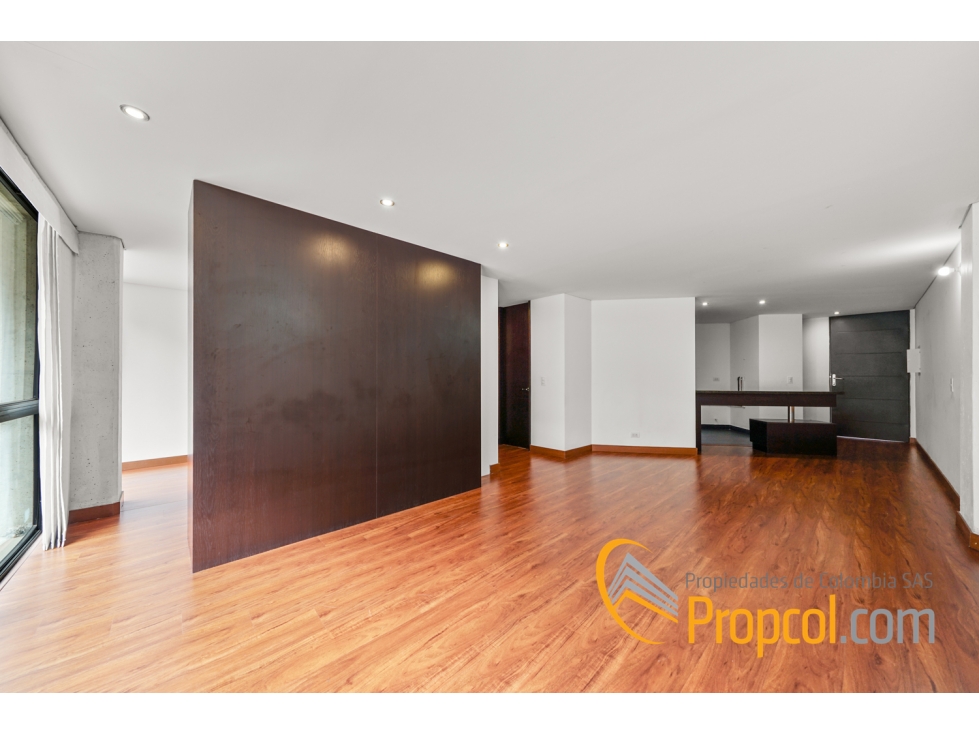 Apartamento en venta en Chapinero Alto, Bogotá · foto 2 de 9