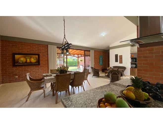 Casa de 3 alcobas en venta en Alfaguara, Jamundí, 280 m² · foto 16 de 19