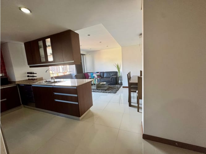 Apartamento de 3 alcobas en venta en Otraparte, Medellín, 160 m² · foto 3 de 24