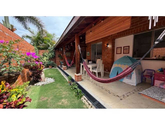 Casa de 4 alcobas en venta en Cinco Soles, Jamundí, 170 m² · foto 15 de 18