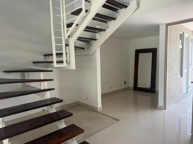 Casa de 3 alcobas en venta en Alfaguara, Jamundí, 193 m² · foto 2 de 24