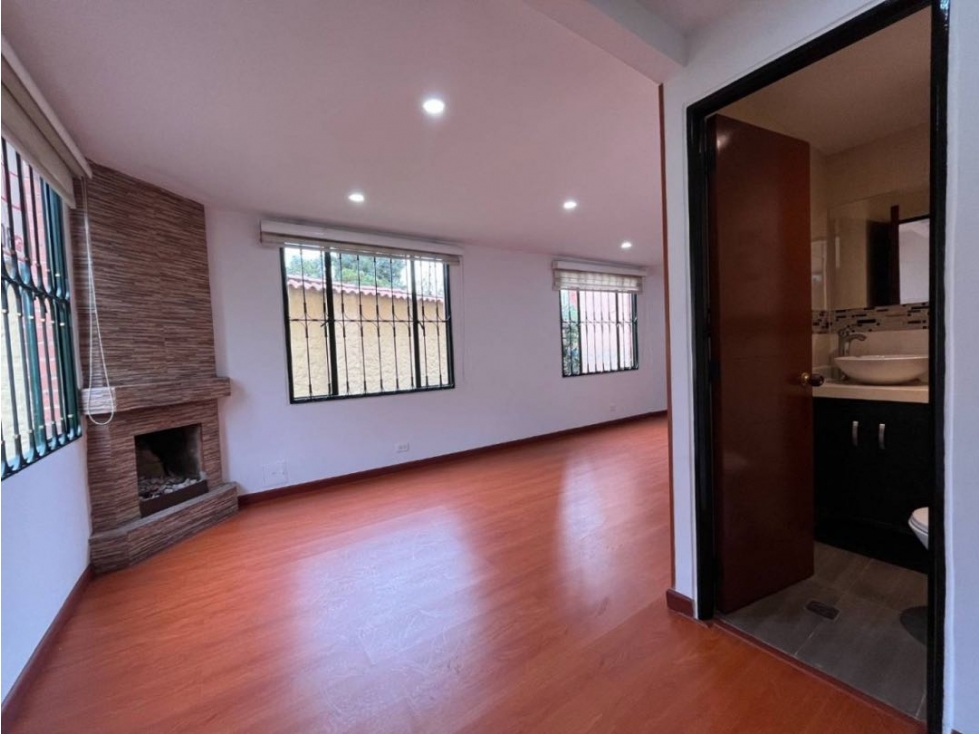 Casa en venta en El Rodeo, La Calera · foto 5 de 24
