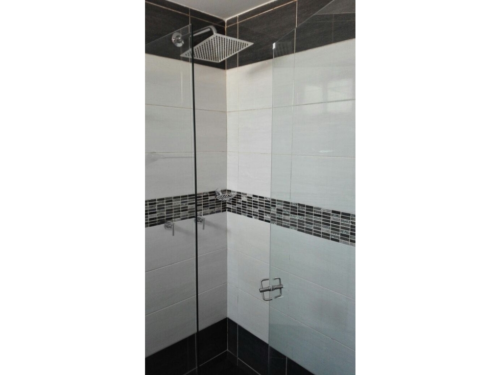 Casa en venta en El Rodeo, La Calera · foto 21 de 24