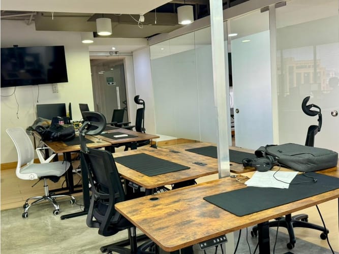 Oficina en venta en El Poblado, Medellín, 119 m² · foto 14 de 21