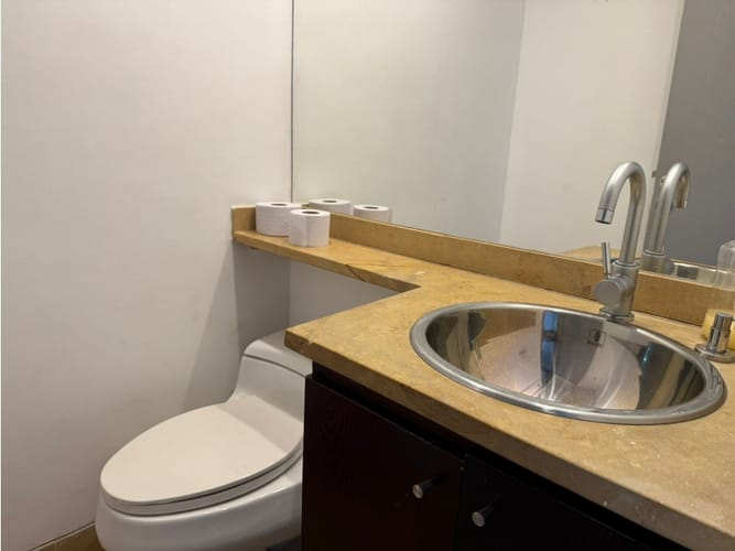 Oficina en venta en El Poblado, Medellín, 119 m² · foto 20 de 21