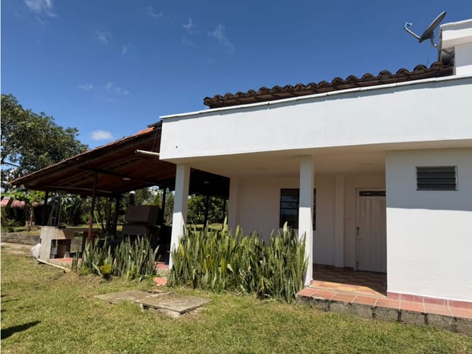 Finca en venta en El Centro, Marinilla, 140 m² · foto 3 de 24