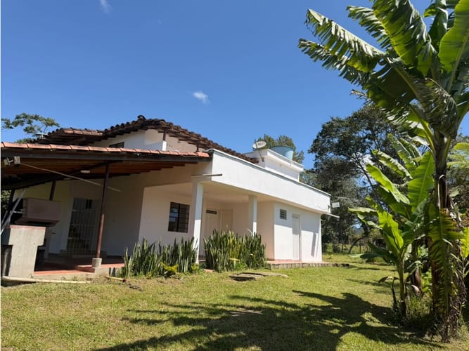 Finca en venta en El Centro, Marinilla, 140 m² · foto 5 de 24