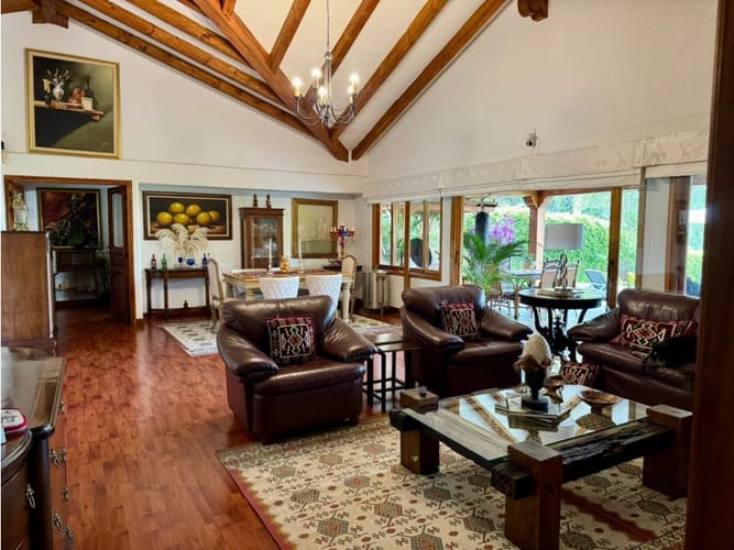 Finca en venta en El Centro, Rionegro, 220 m² · foto 9 de 24
