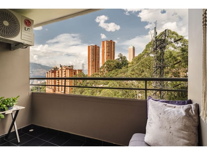 Apartamento de 2 alcobas en arriendo en Loma Del Indio, Medellín, 76 m² · foto 15 de 16