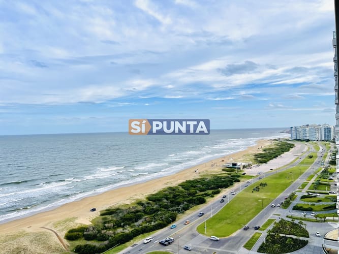 Foto 2 de 30