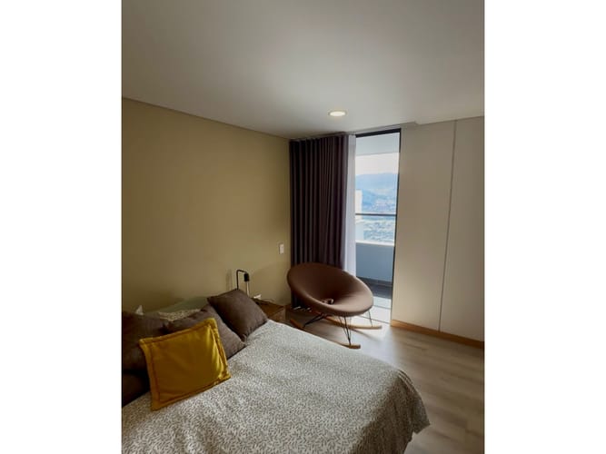 Apartamento de 2 alcobas en venta en Vía Las Palmas, Medellín, 130 m² · foto 6 de 24