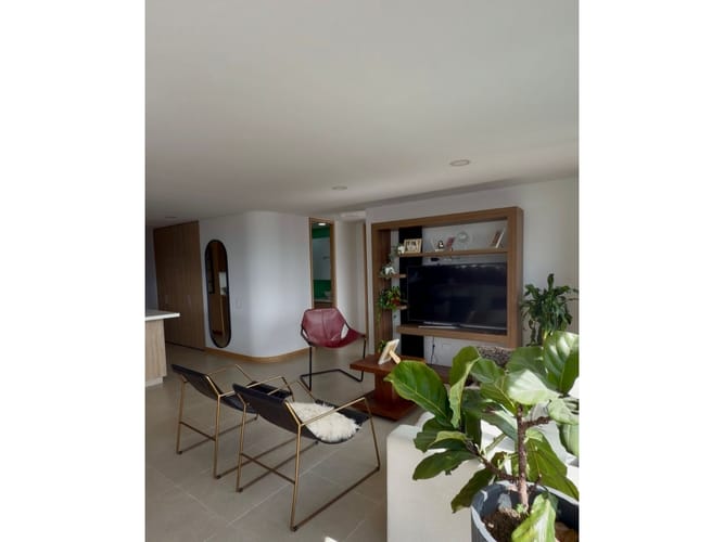 Apartamento de 2 alcobas en venta en Vía Las Palmas, Medellín, 130 m² · foto 7 de 24
