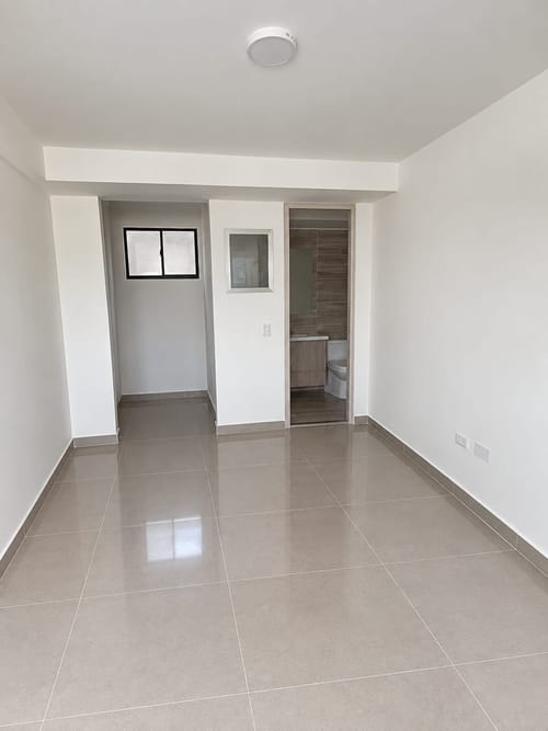 Apartamento de 3 alcobas en venta en Cañaveral, Floridablanca, 79 m² · foto 3 de 8