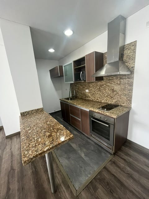 Apartamento en venta en Bella Suiza, Bogotá · foto 3 de 14
