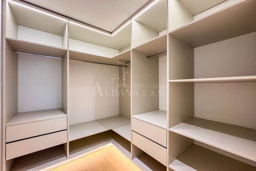 Apartamento en venta en El Virrey, Bogotá · foto 9 de 12