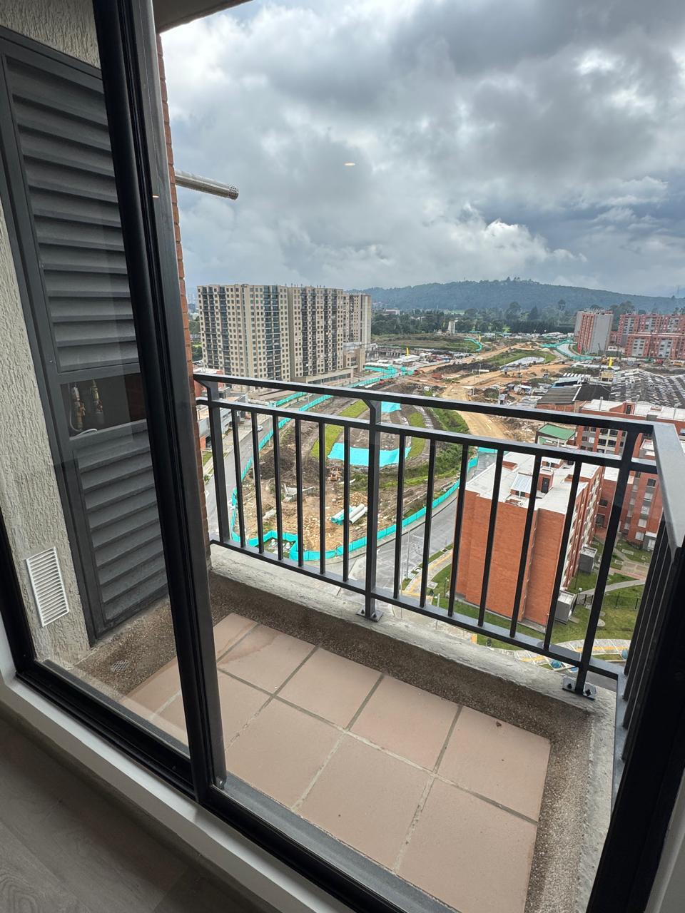 Apartamento en venta en Lagos De Torca, Bogotá · foto 2 de 11