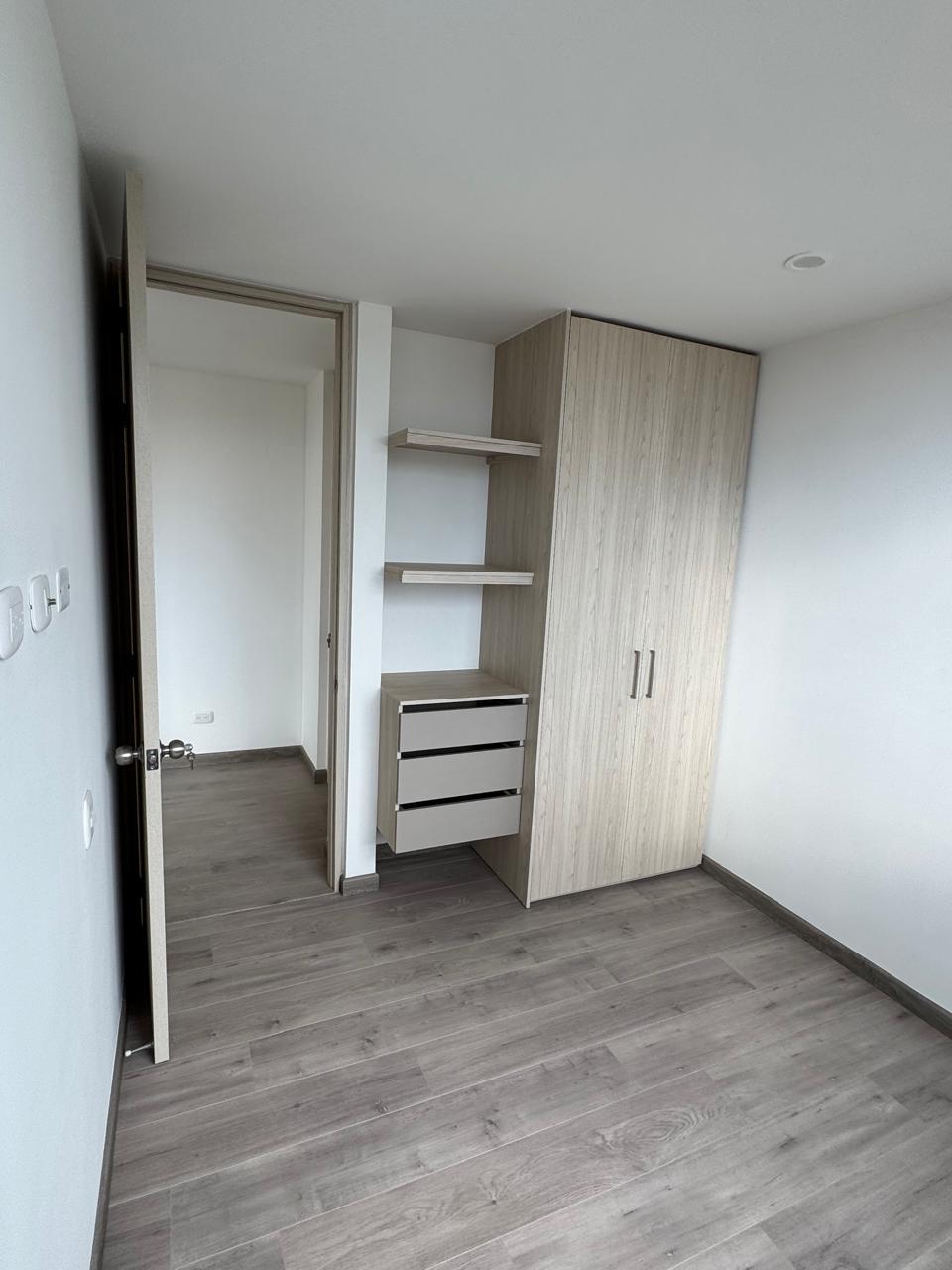Apartamento en venta en Lagos De Torca, Bogotá · foto 5 de 11