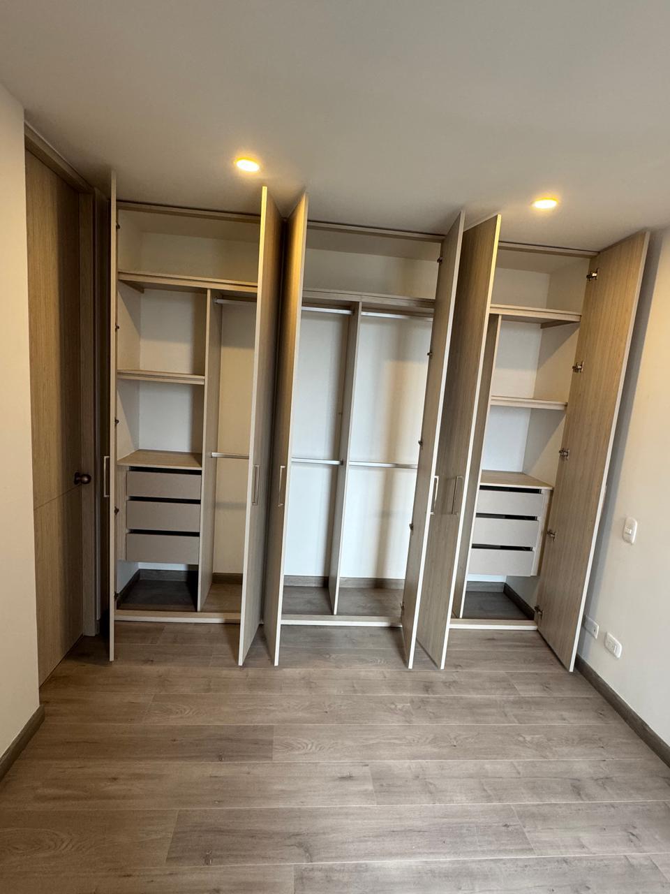 Apartamento en venta en Lagos De Torca, Bogotá · foto 6 de 11