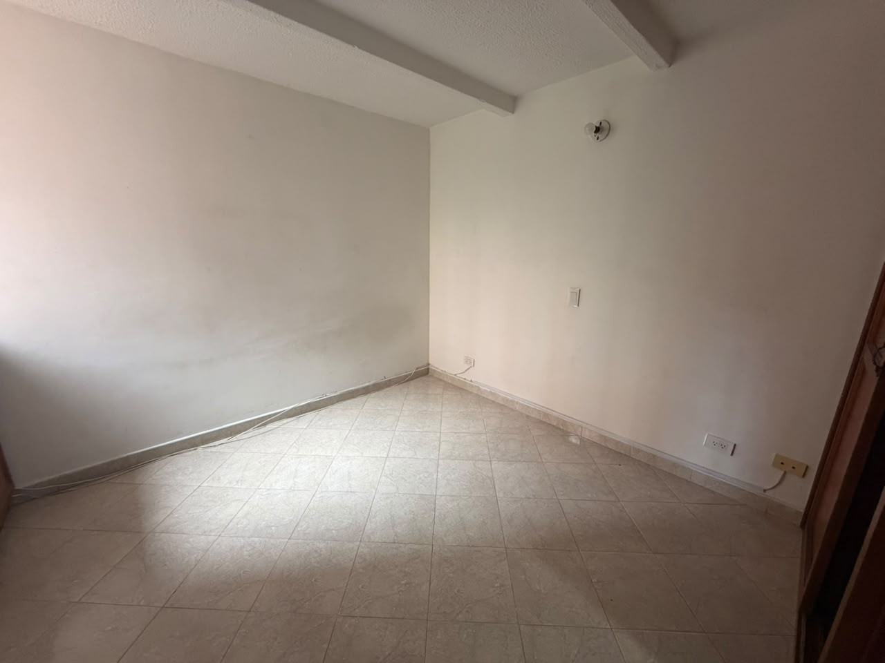 Apartamento en venta en Los Colores, Medellín · foto 7 de 14