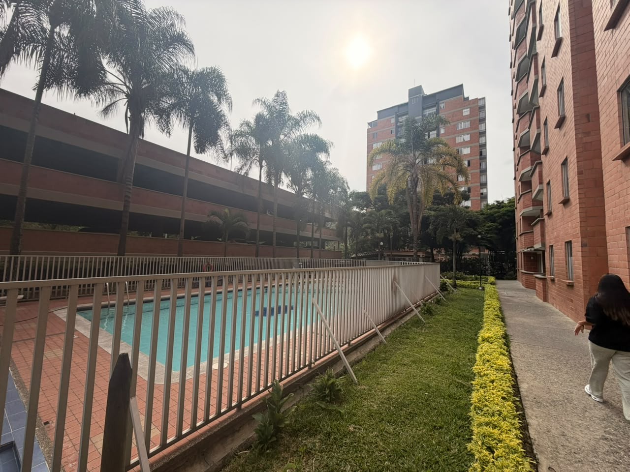 Apartamento en venta en Los Colores, Medellín · foto 13 de 14