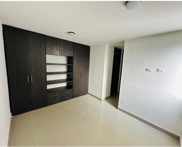 Apartamento de 3 alcobas en venta en La Samaria, Ibagué, 53 m² · foto 6 de 11