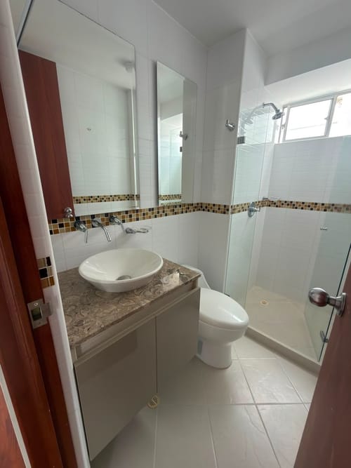 Apartamento de 3 alcobas en venta en Lagos Del Cacique, Bucaramanga, 120 m² · foto 5 de 12