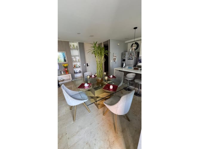 Apartamento de 3 alcobas en venta en La Linde, Medellín, 144 m² · foto 8 de 24